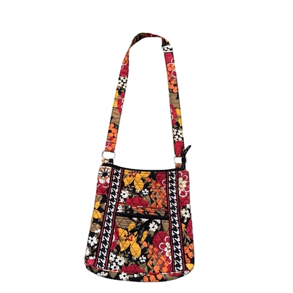 Vera Bradley Crossbody bag in the “bittersweet” floral pattern cotton adj strap - Picture 3 of 6